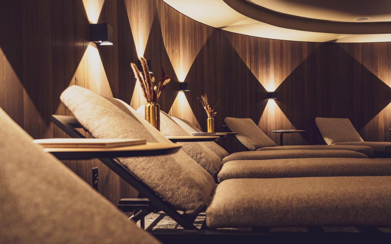 דאבוס Hotel Waldhuus מראה חיצוני תמונה