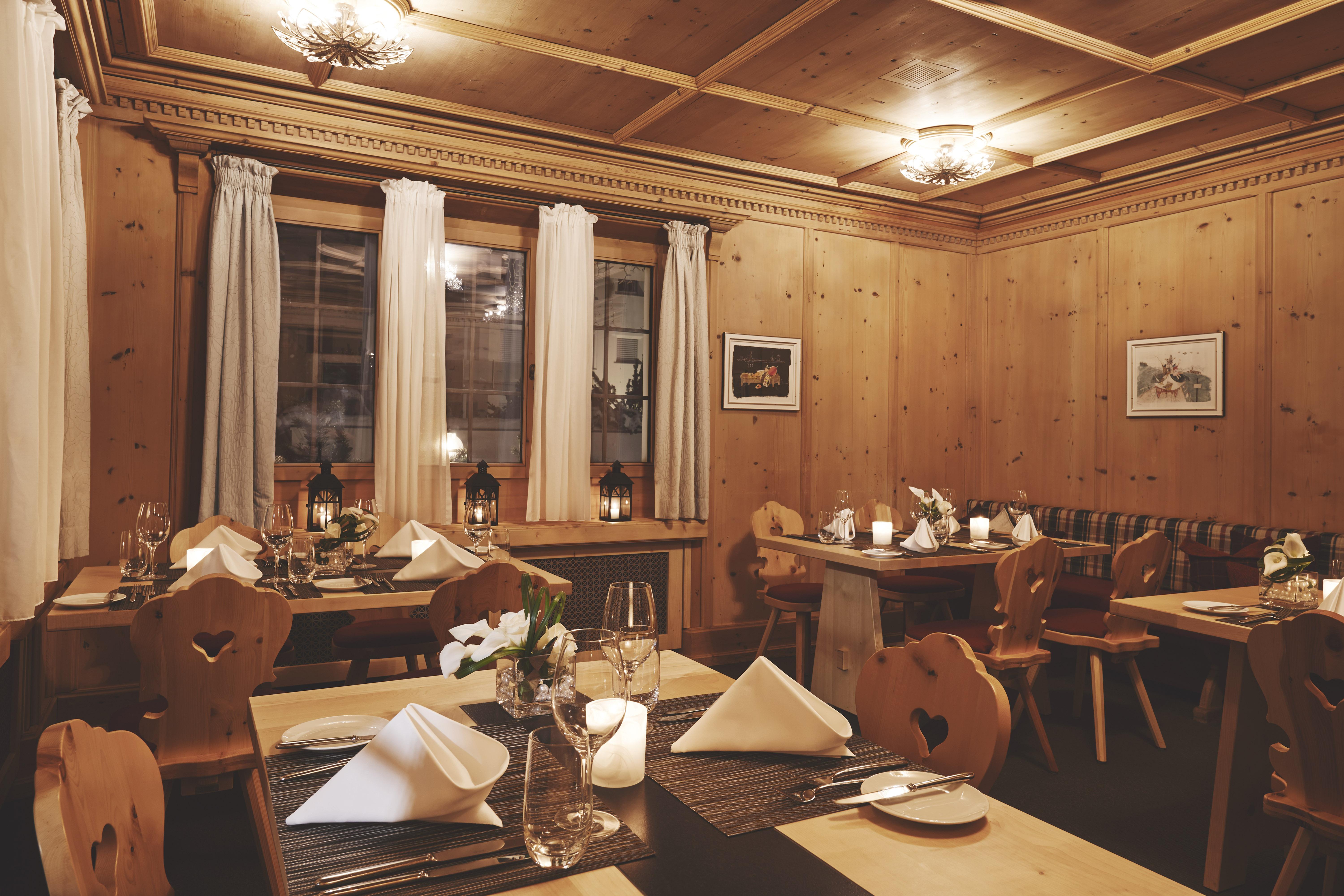 דאבוס Hotel Waldhuus מראה חיצוני תמונה