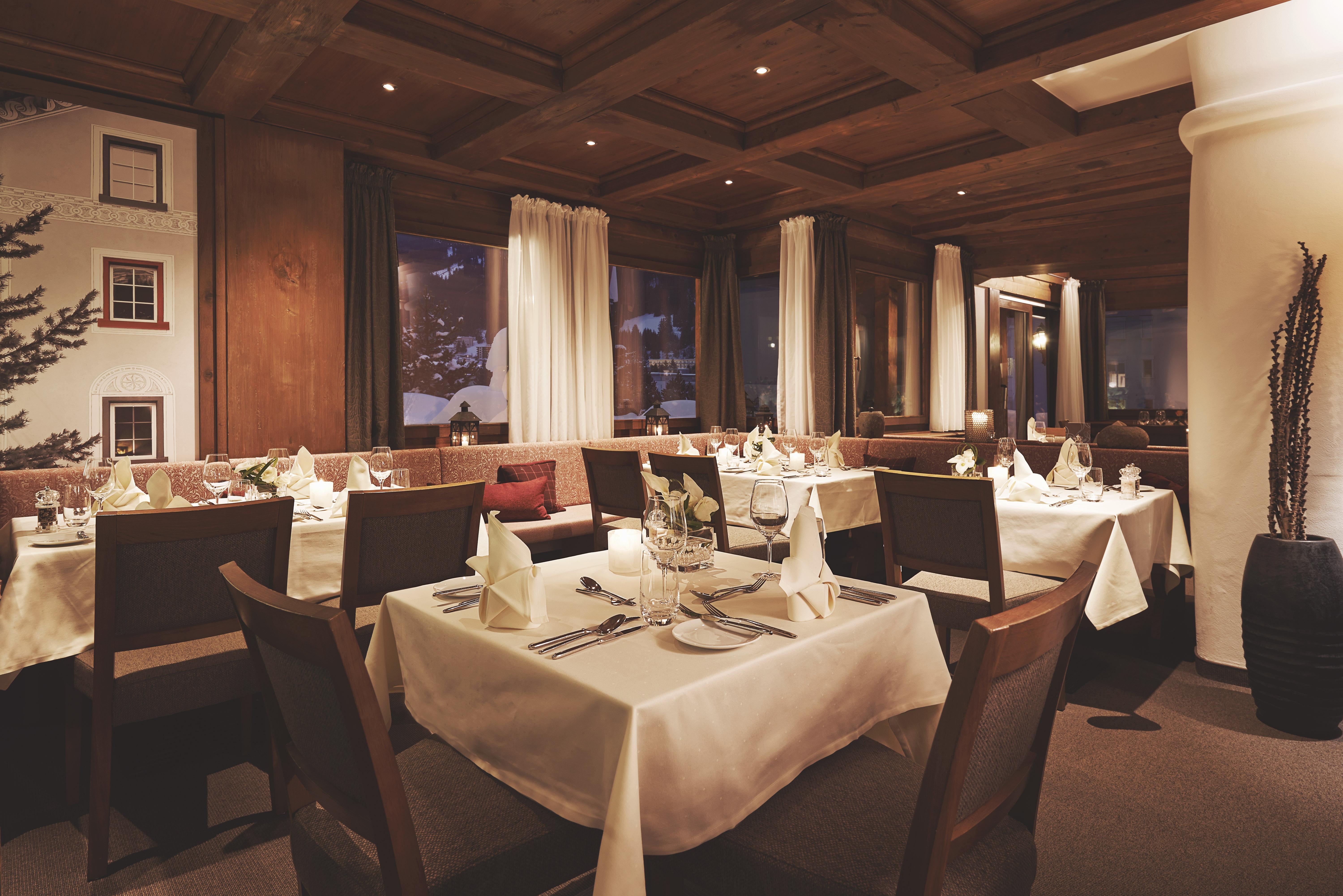 דאבוס Hotel Waldhuus מראה חיצוני תמונה